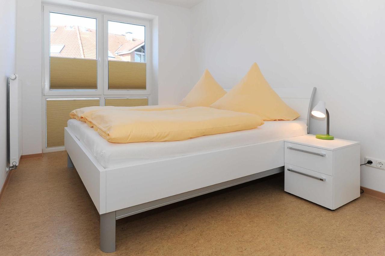 Appartement Haus Leuchtturm à Bensersiel Extérieur photo