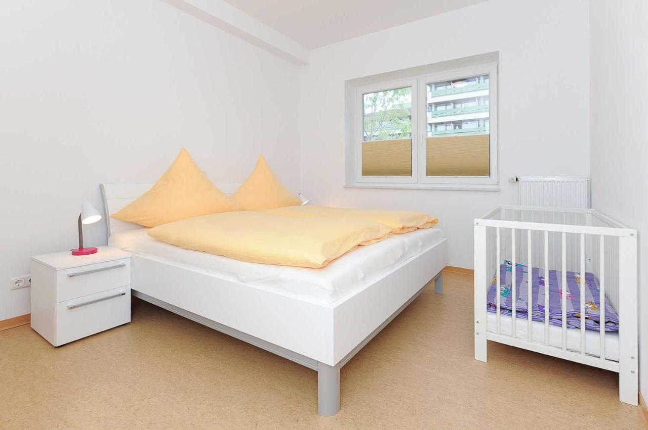 Appartement Haus Leuchtturm à Bensersiel Extérieur photo