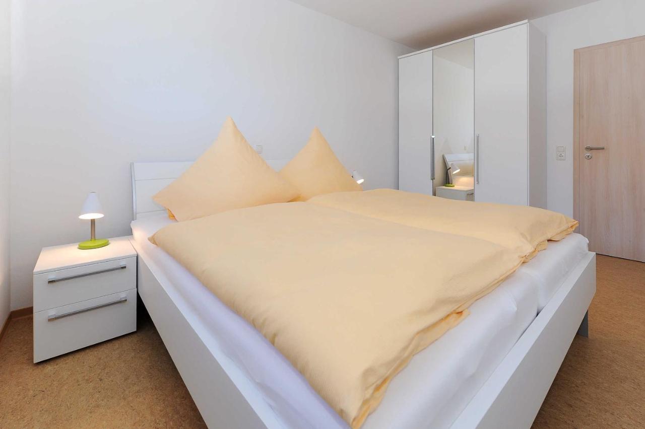 Appartement Haus Leuchtturm à Bensersiel Extérieur photo